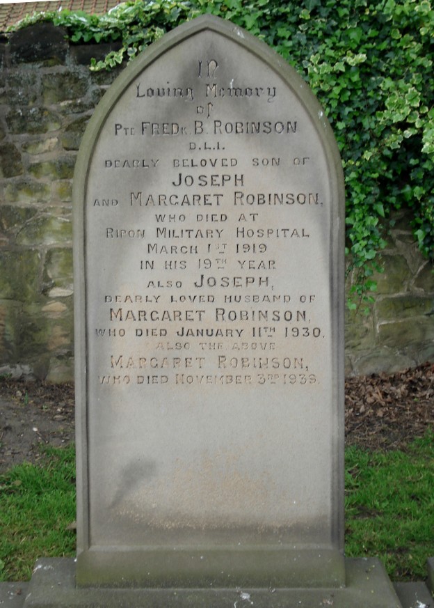 Fred Robinson's gravestone